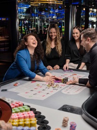 Hollywoodi kasiino paigutus, ultra monster kasiino, como hackear maquinas de casino